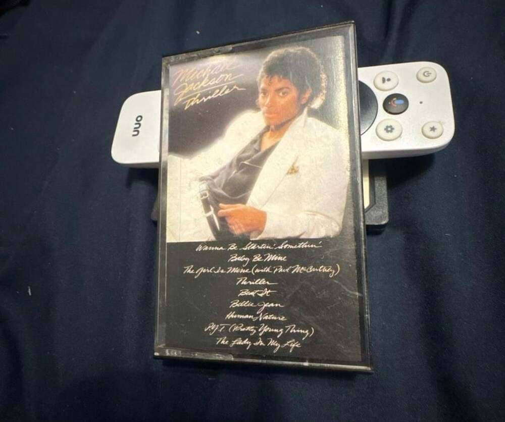 Michael Jackson Thriller Cassette Tape 1982 Epic CASE ONLY NO CASSETTE